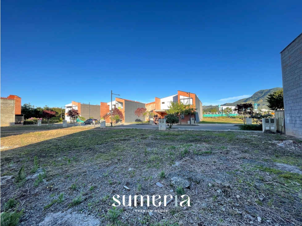 Lote urbano para la venta en la Ceja