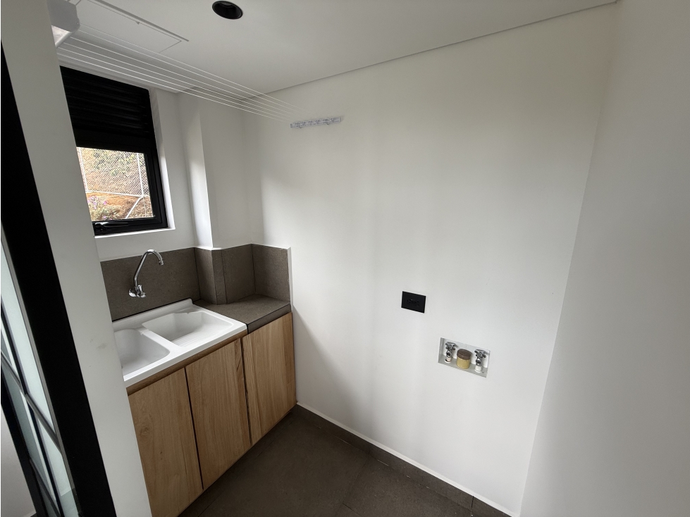 Apartamento en Arriendo, Vda Pantanillo - Envigado - para estrenar — foto 3