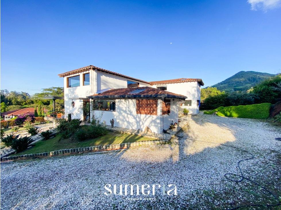 Casa campestre para la venta en Parcelación via la Ceja Rionegro — foto 3