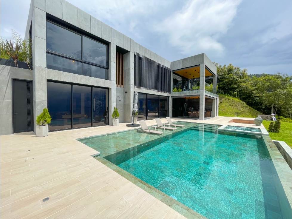 Casa de ensueño en el Alto de palmas con lujo y una gran vista — foto 4
