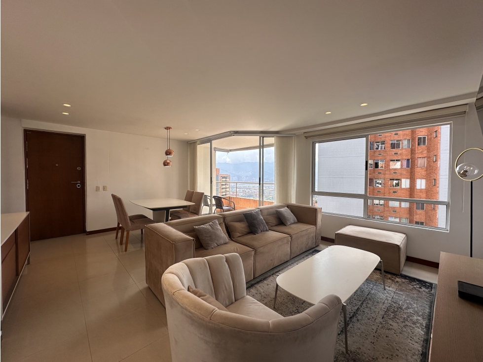 Apartamento para la venta en el Poblado