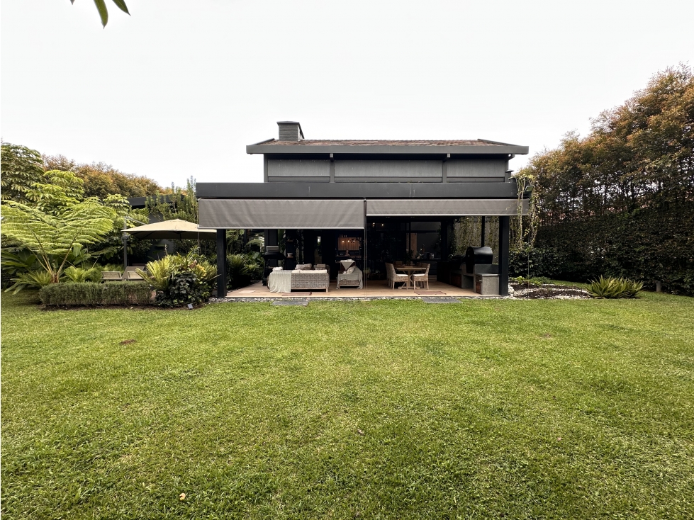 Casa disponible para la venta en Llanogrande