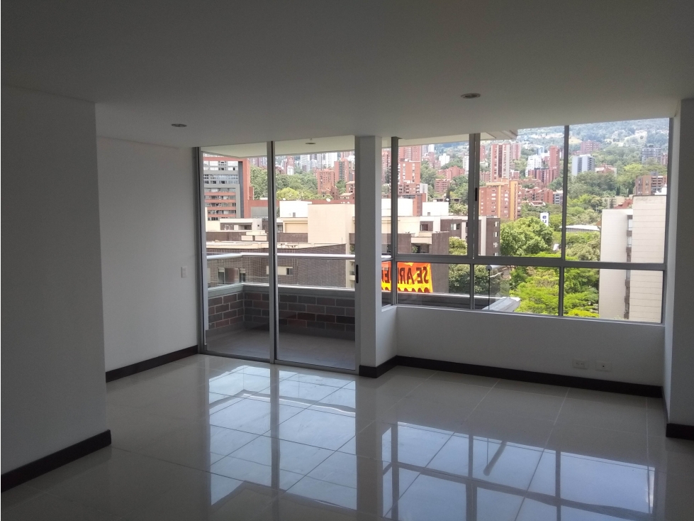 Apartamento en Arriendo, Zúñiga, Envigado 113 m2
