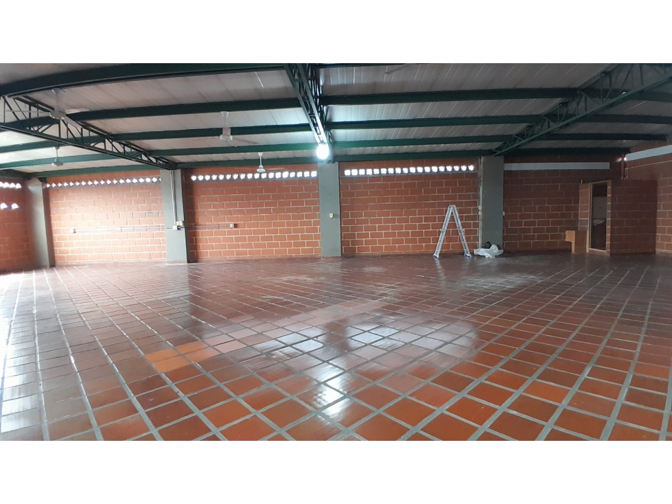 Bodega en Arriendo, Las Casitas, Envigado, 280 m2 - 4