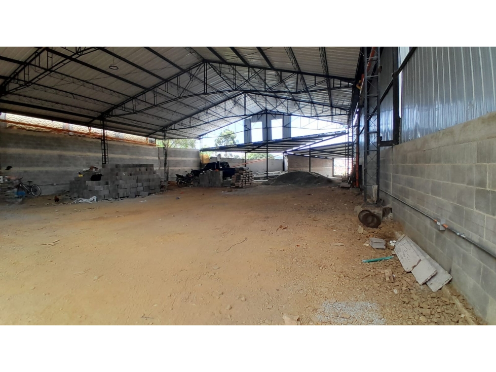 Bodega en Arriendo, Vereda la corrala, Caldas 582 m2 - 1