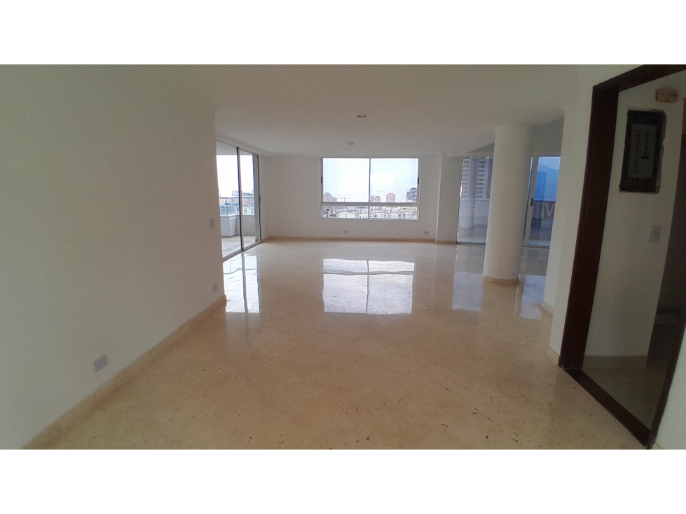 Penthouse en Arriendo, El Poblado, Medellín 240 m2 — foto 4