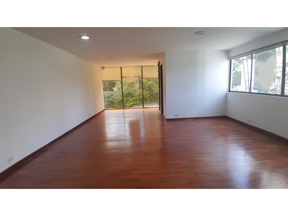 Oficina en Arriendo, Transversal inferior, Medellín 54 m2 — foto 2