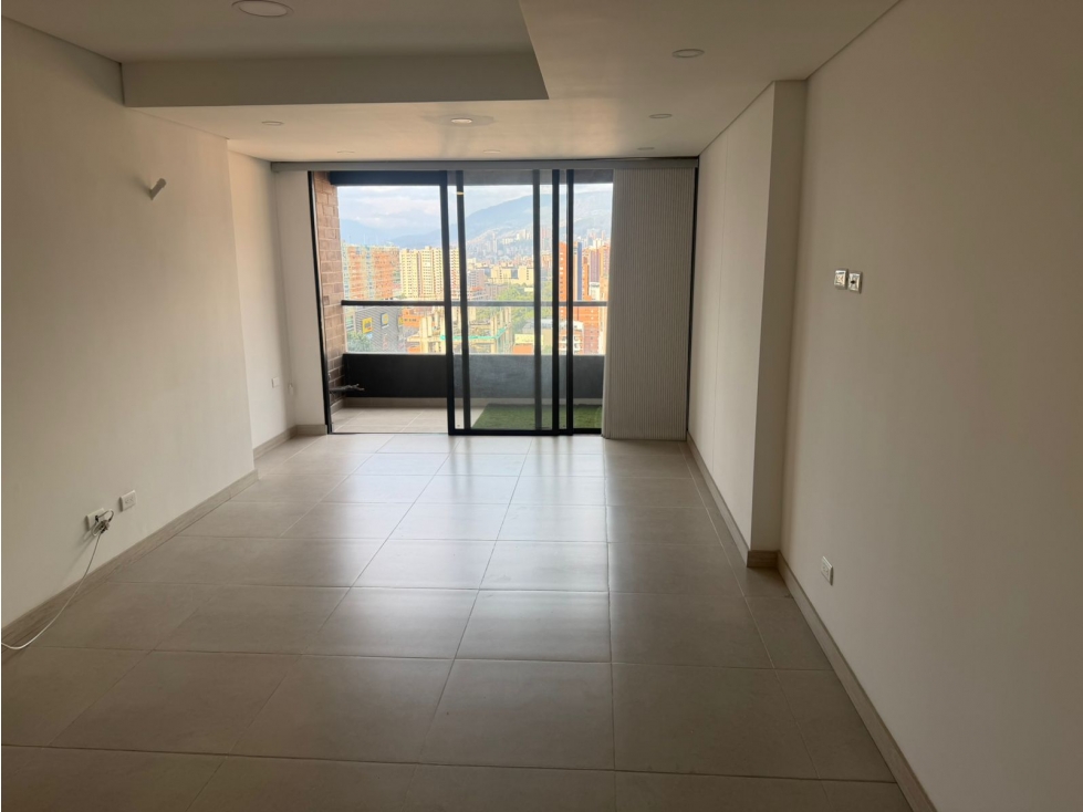 Apartamento en Venta, El Portal, Envigado 81 m2