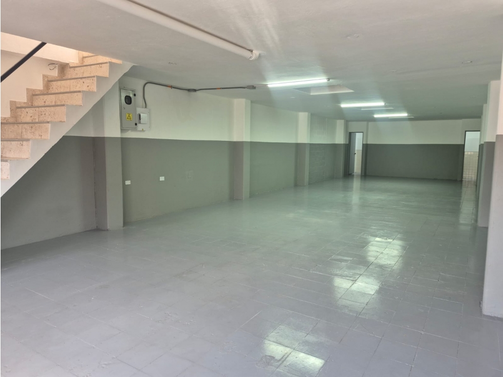 Bodega en Arriendo, Barrio Colombia, Medellín 123 m2