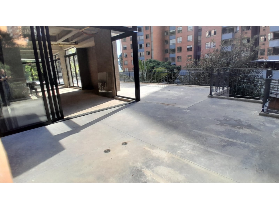 Local Nuevo en Arriendo, Castropol, Medellín 270 m2 — foto 3