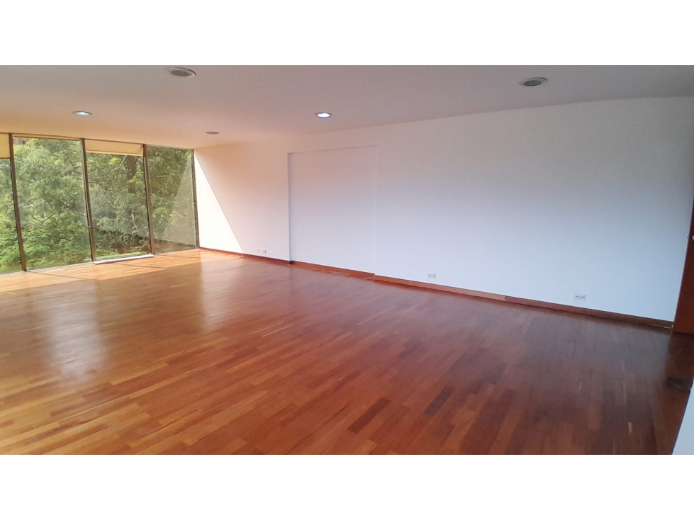Oficina en Arriendo, Transversal inferior, Medellín 67 m2 — foto 4