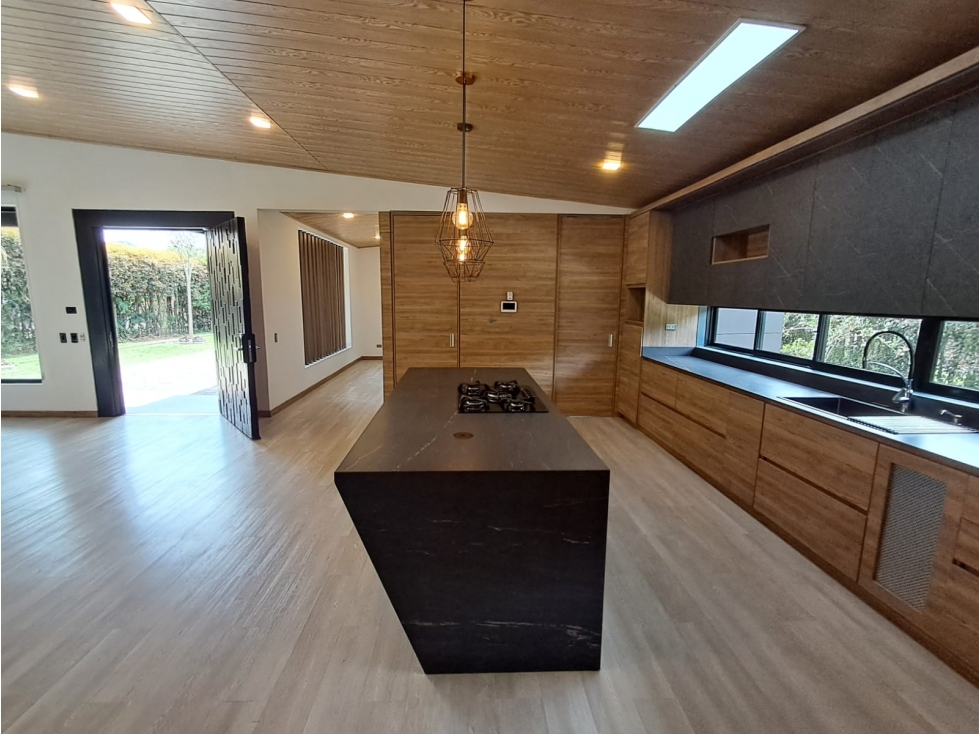 Casa Campestre en Arriendo, Llanogrande, Rionegro 540 m2 — foto 4