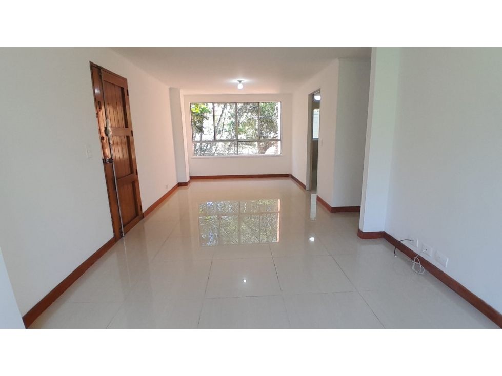 Apartamento en Venta, Transversal inferior, Medellin 87 m2 — foto 2