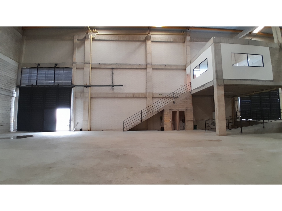Bodega en Arriendo, Autopista Medellín - Bogotá, Guarne 1.600 m2 - 4