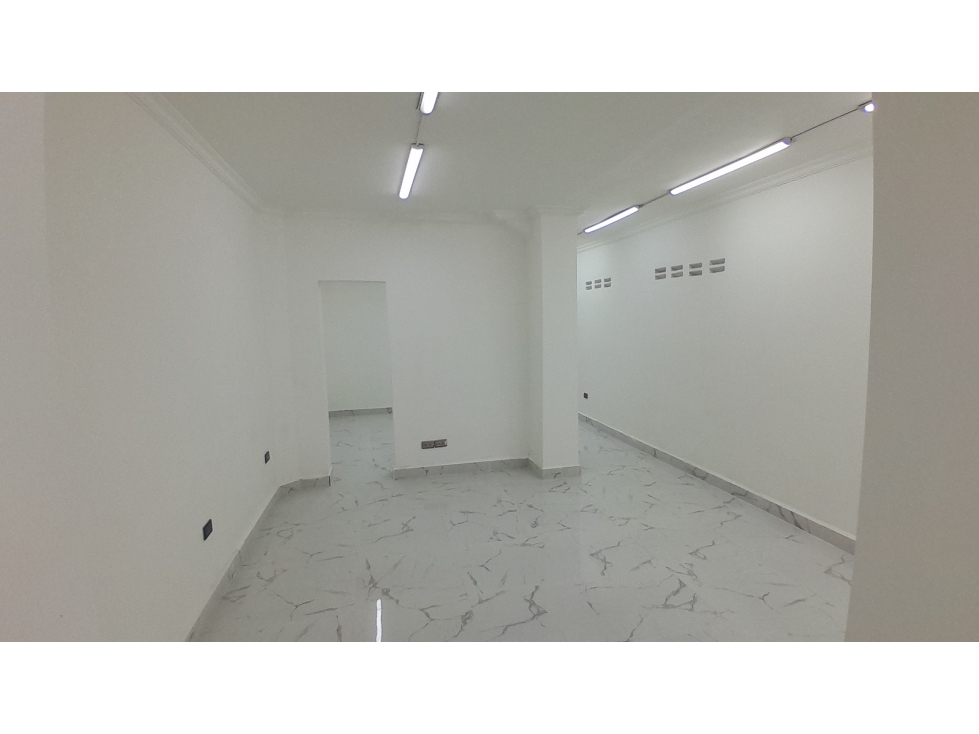 Local en Venta, Centro De La Moda, Itagüí 76m2 — foto 2