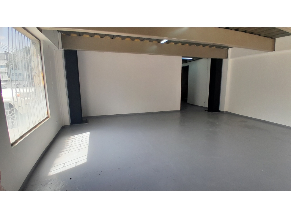 Local en Arriendo, Unidad Industrial De Belén, Medellín 120 m2 — foto 3