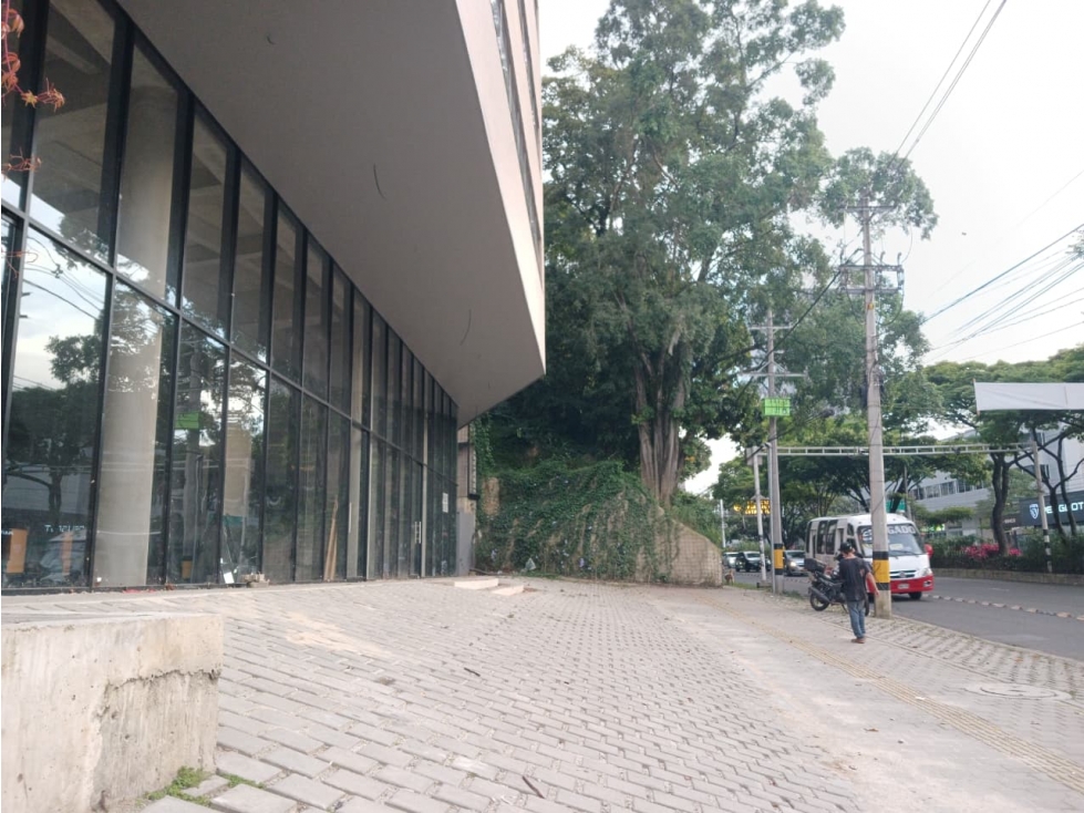 Local en Arriendo, Castropol, Medellin 350 m2 — foto 4