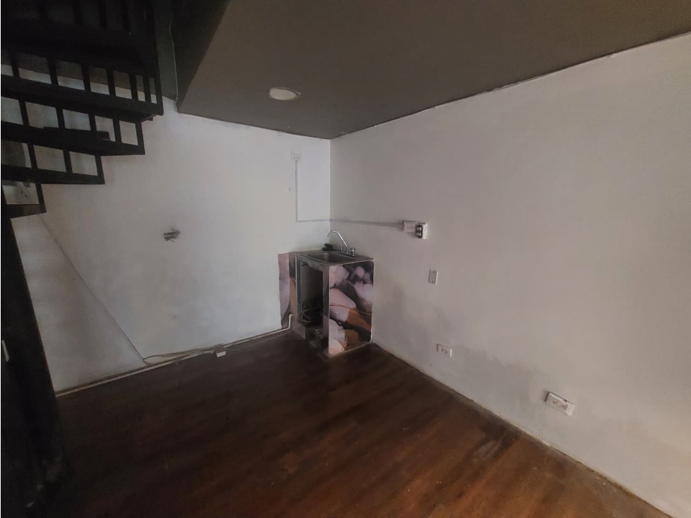 Local en Arriendo, Av Las vegas, Medellín 40 m2 — foto 3