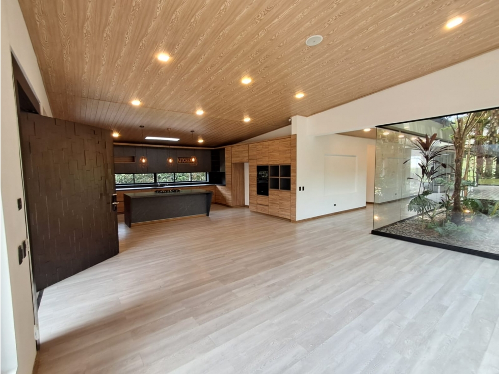 Casa Campestre en Arriendo, Llanogrande, Rionegro 540 m2 — foto 2
