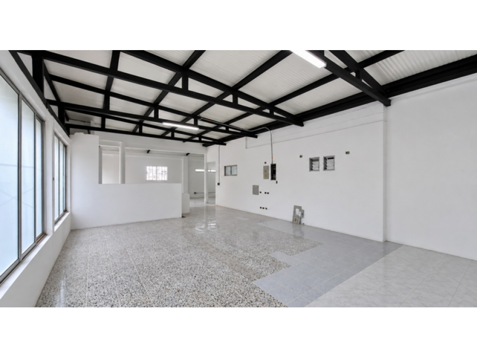 Casa - Local en Arriendo, Patio Bonito, Medellín 500 m2 — foto 6
