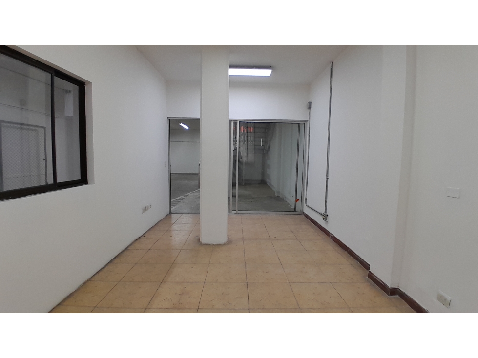 Bodega en Arriendo, Barrio Colombia, Medellín 350 m2 — foto 4
