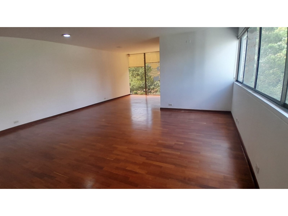 Oficina en Arriendo, Transversal inferior, Medellín 54 m2 — foto 3
