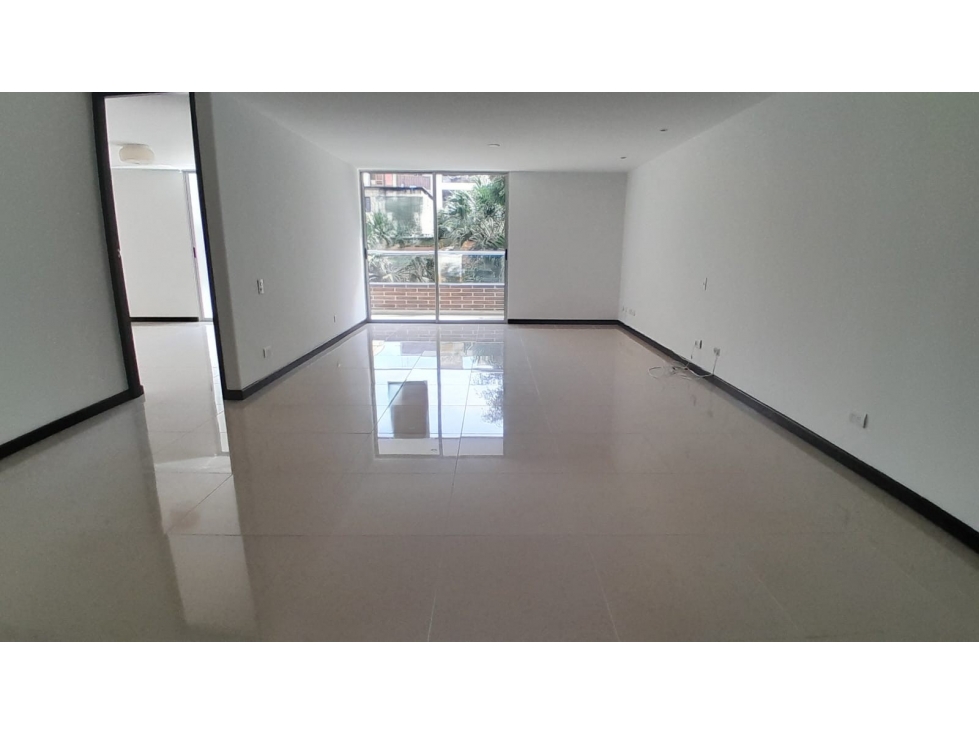 Apartamento en Arriendo, Zúñiga, Envigado 98 m2
