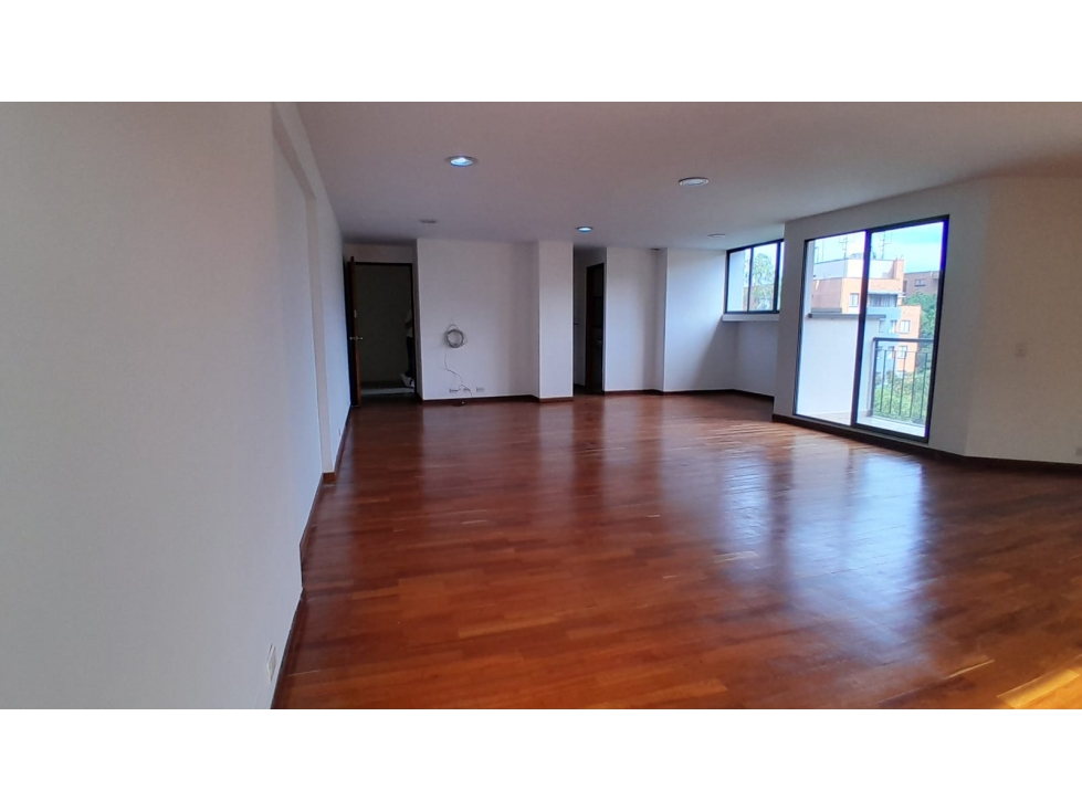 Oficina en Arriendo, Transversal inferior, Medellín 67 m2 — foto 6