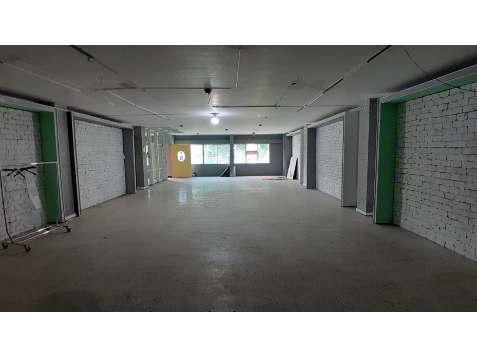 Bodega en Arriendo, Unidad Industrial De Belen, Medellín 300 m2 — foto 5