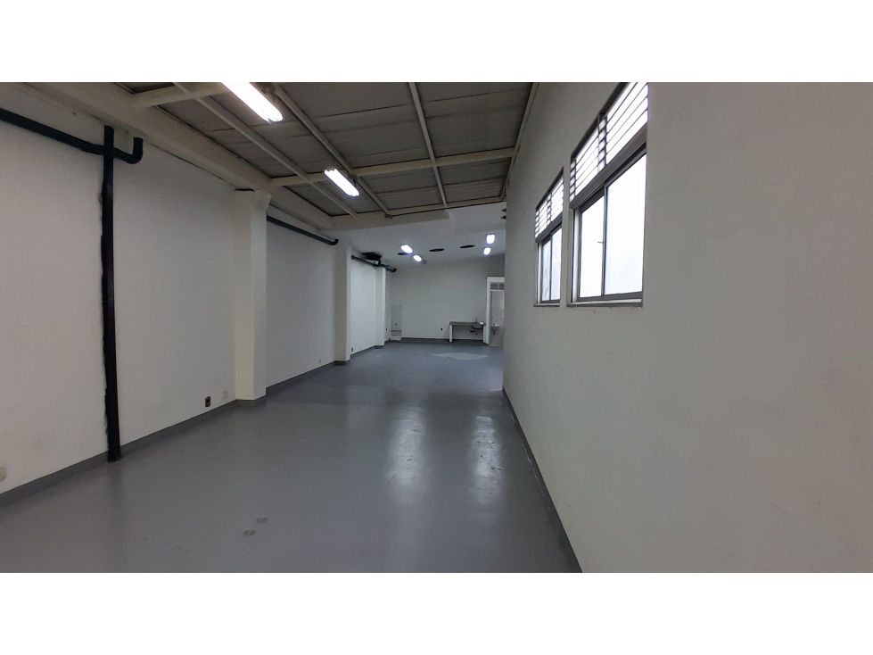 Bodega en Venta, Sinvad, Medellín 160 m2 - 3
