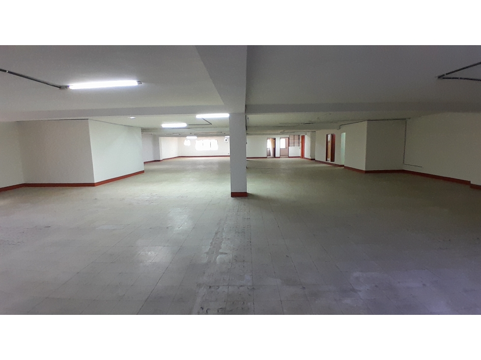 Bodega en Arriendo, Barrio Caribe, Medellín 500 m2 — foto 5