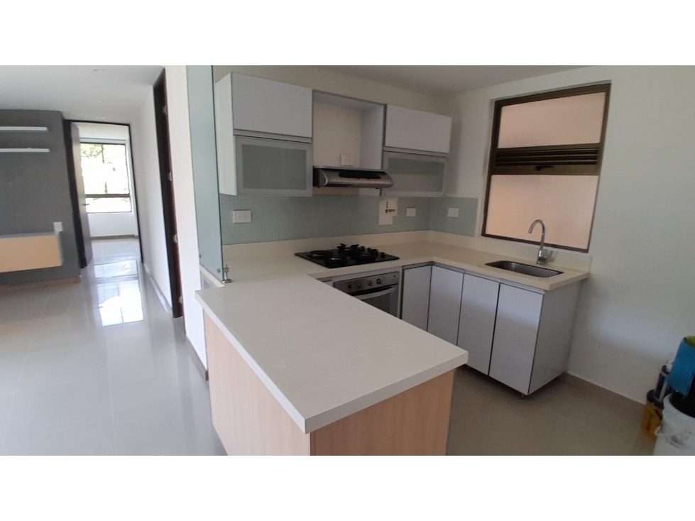Apartamento en Arriendo, Altos Del Poblado, Medellin 72 m2 — foto 4