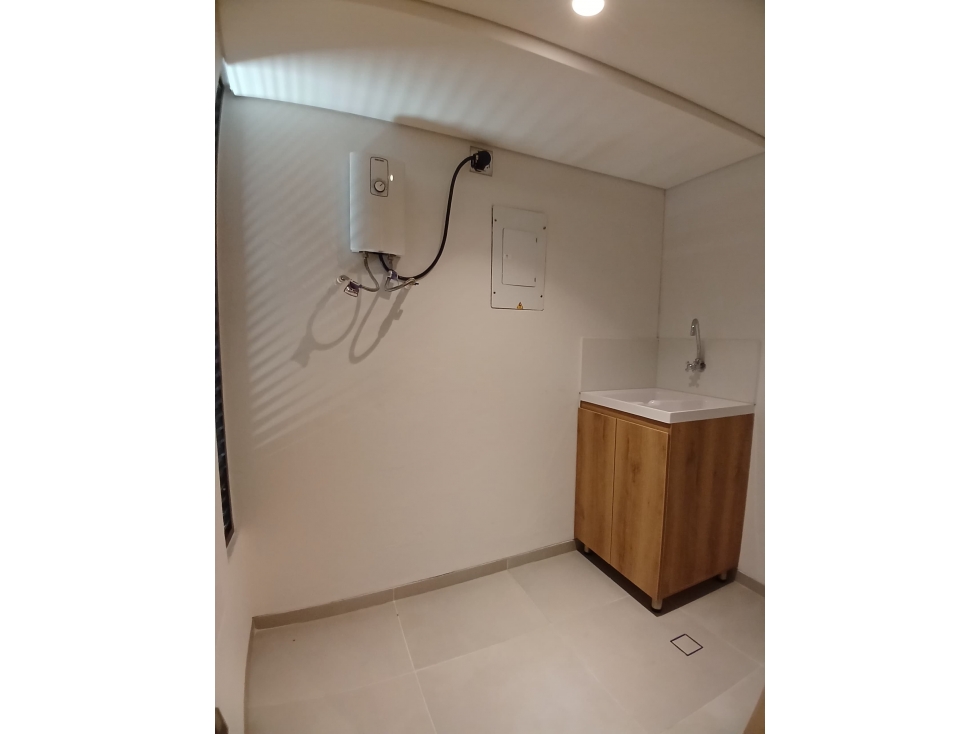 Apartamento en Arriendo, Castropol, Medellín 110 m2 — foto 6