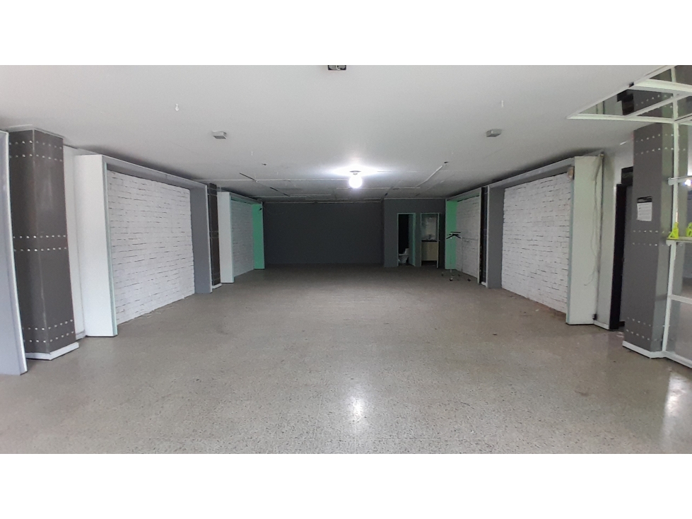 Bodega en Arriendo, Unidad Industrial De Belen, Medellín 300 m2 — foto 2
