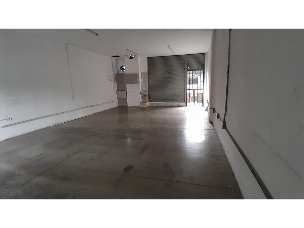 Local en arriendo en Medellin 47m2 — foto 3