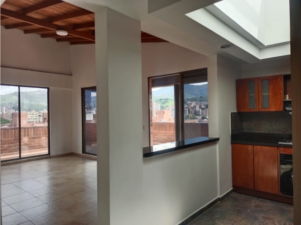 Penthouse en Arriendo, Laureles, Medellín 240 m2 — foto 3