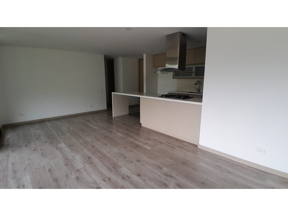 Apartamento en Arriendo, Altos Del Poblado, Medellín 102 m2 — foto 5