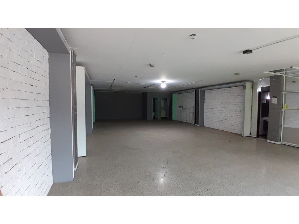 Bodega en Arriendo, Unidad Industrial De Belen, Medellín 300 m2 — foto 3