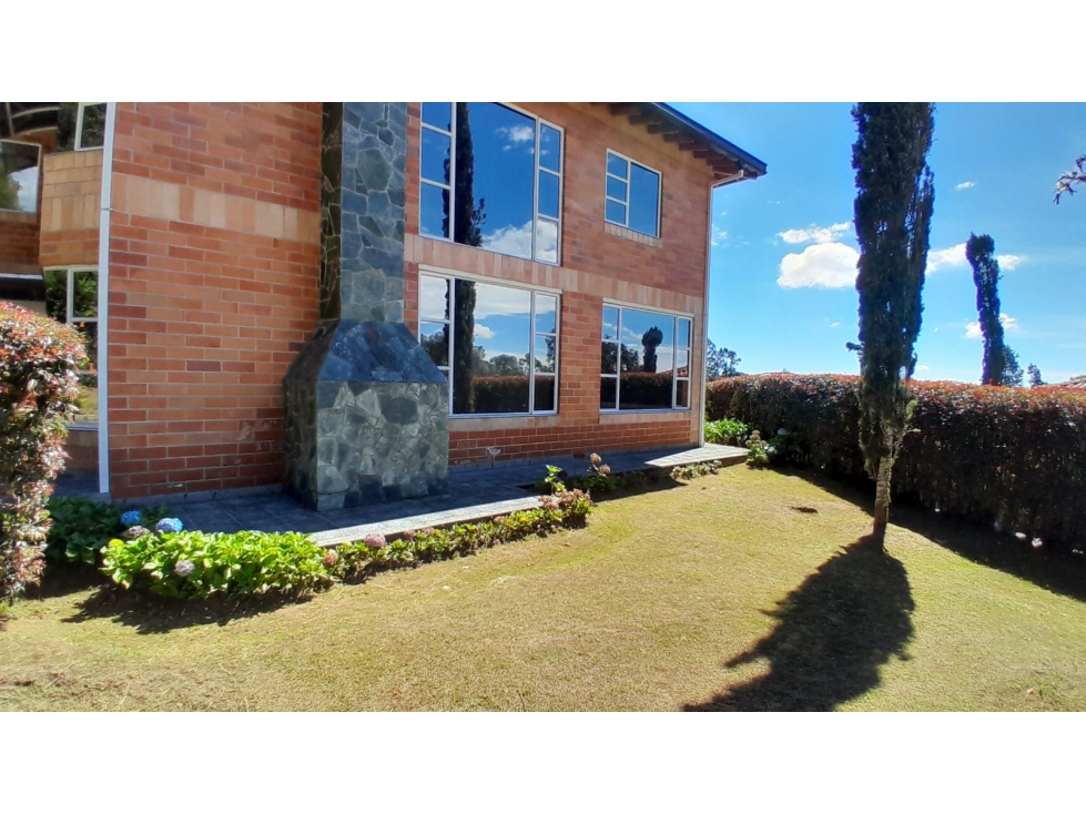 Casa en Arriendo, Loma Del Escobero, Envigado 1.400 m2 — foto 5