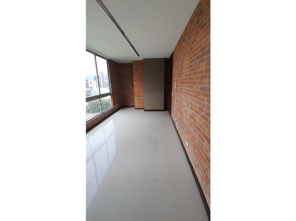 Oficina en Arriendo, Loma De San Julián, Medellín 22 m2 — foto 3