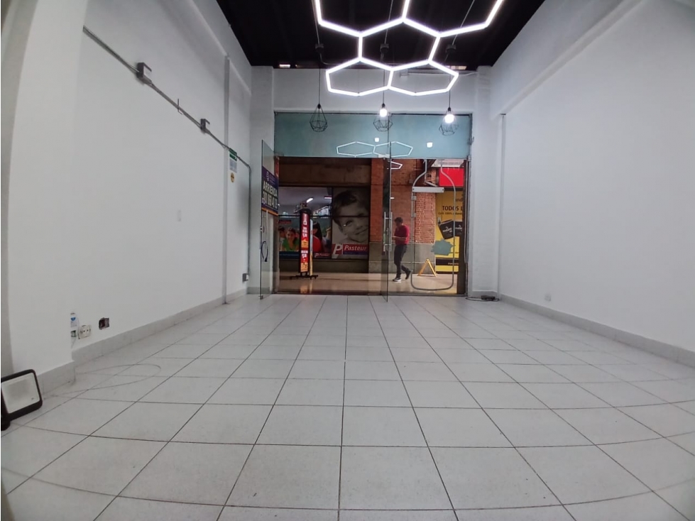 Local en Arriendo, Terminal Del Sur, Medellín 55 m2