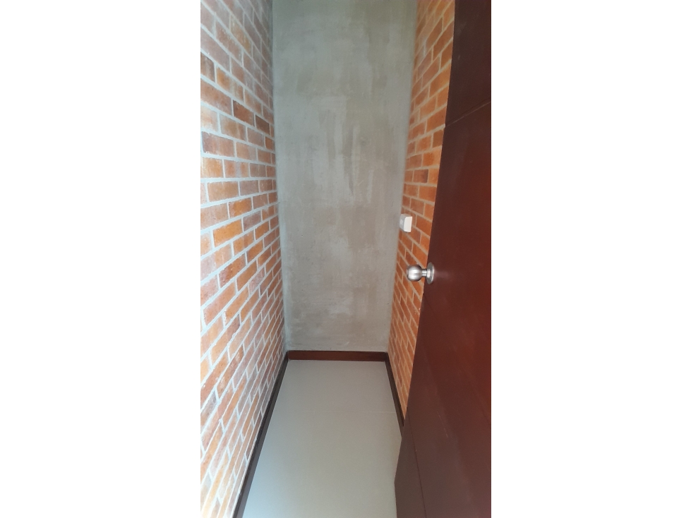 Oficina en Arriendo, Loma De San Julián, Medellín 22 m2 — foto 5