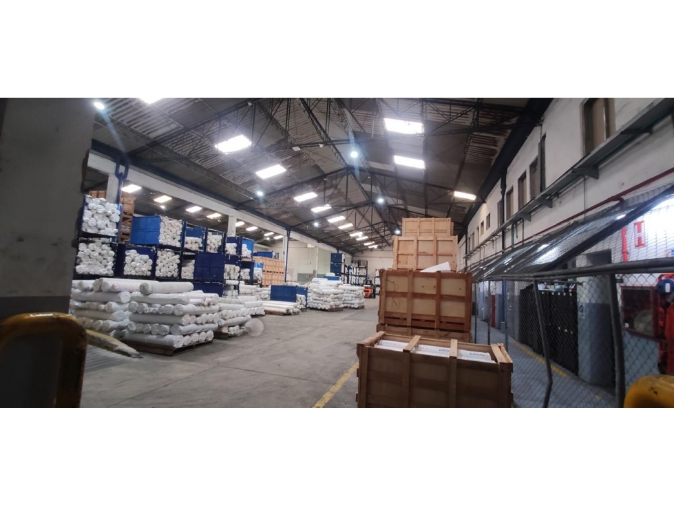 Bodega en Arriendo, Manuel Restrepo, Sabaneta 3.197 m2 - 3