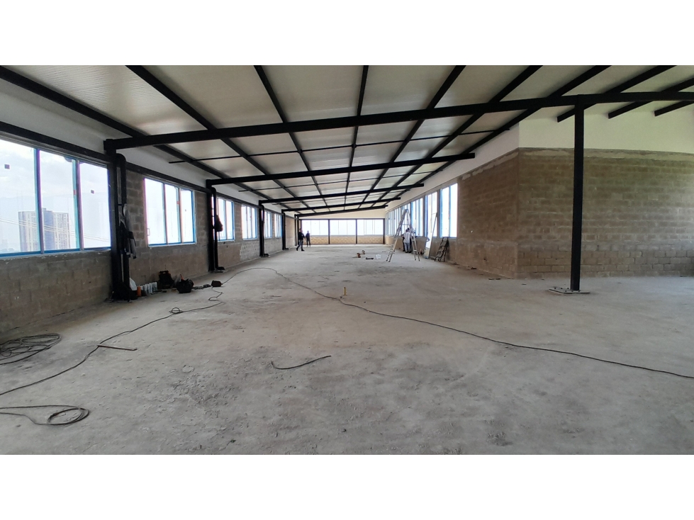 Local en Arriendo, La Campiña, Medellín 500 m2 — foto 2