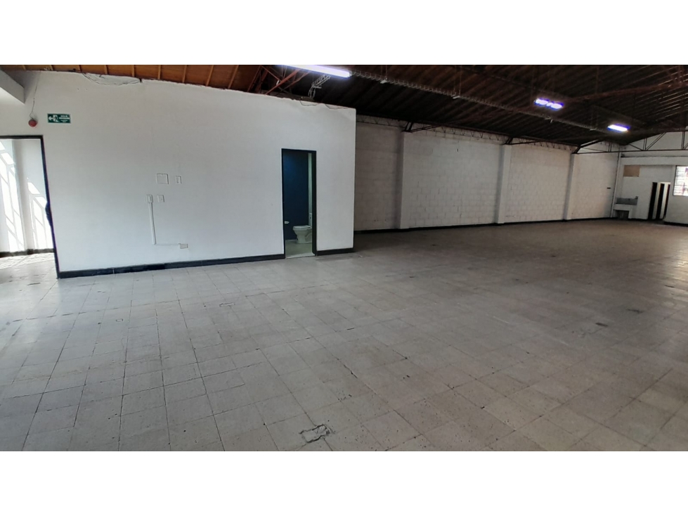 Bodega en Arriendo, Sinvad, Medellín 290 m2 — foto 4