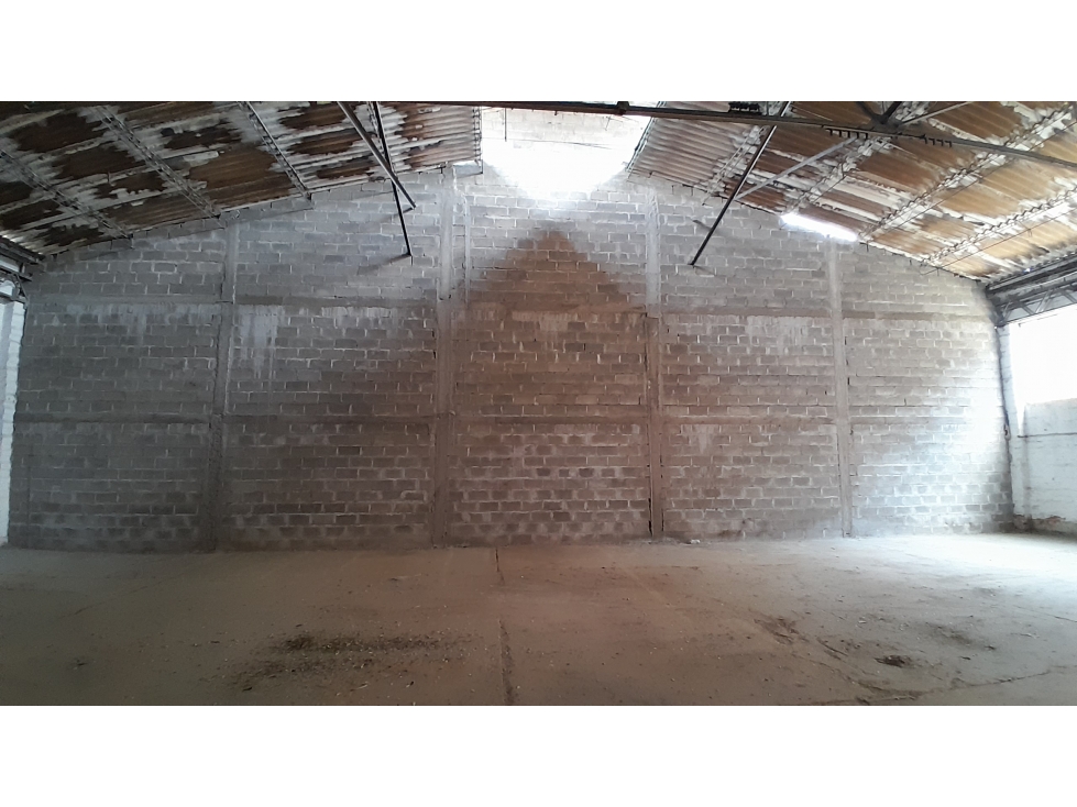 Bodega en Arriendo, Guayabal, Medellín 220 m2 — foto 4