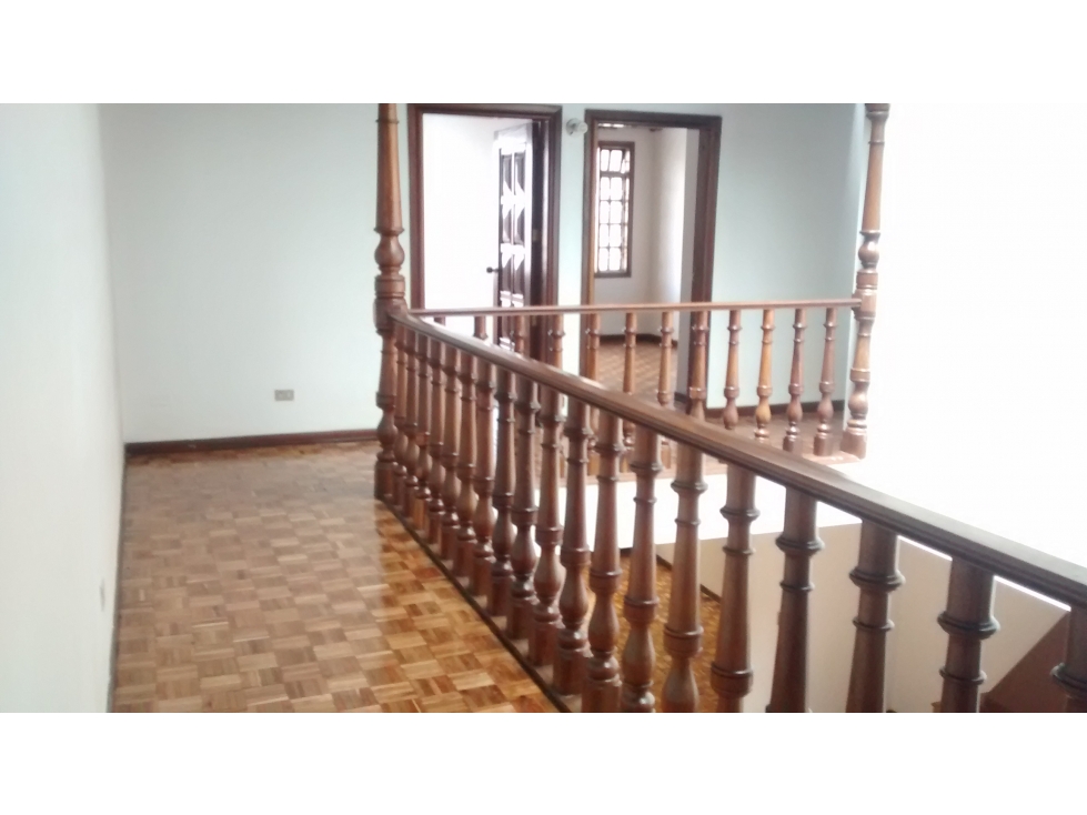 Casa o Lote en venta en Nueva Autopista, Bogotá — foto 3