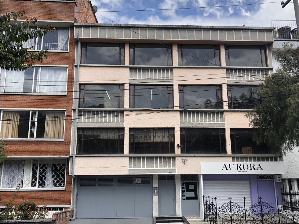 Oficina en Arriendo en Quinta Camacho, Bogotá