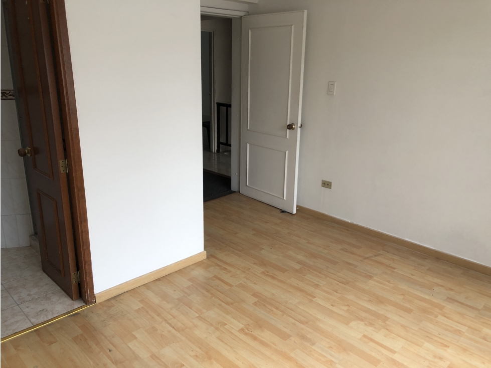 Casa / oficina en Venta en Santa Bárbara,. Bogotá — foto 3