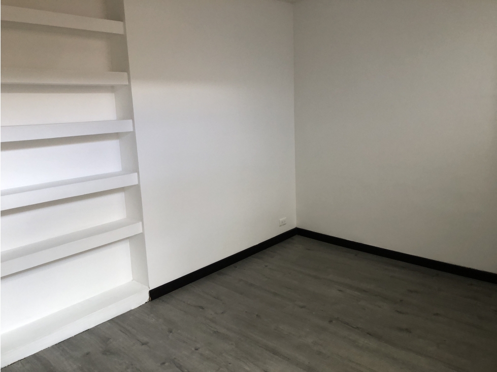 Oficina en Arriendo en Quinta Camacho, Bogotá — foto 5